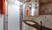 Crocodile Daddy - Guest Bathroom